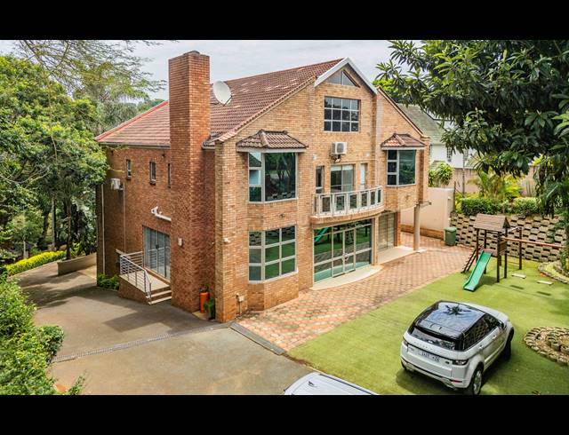 5 BEDROOM HOUSE SOLD IN WESTVILLE